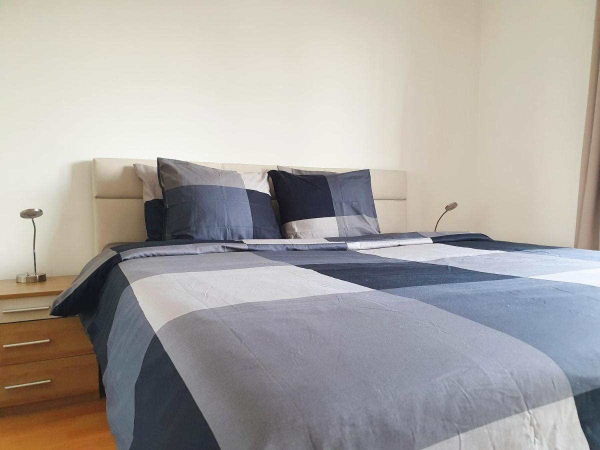 Near Lake Spacious & Furnished Beautiful Apartment 维也纳 外观 照片