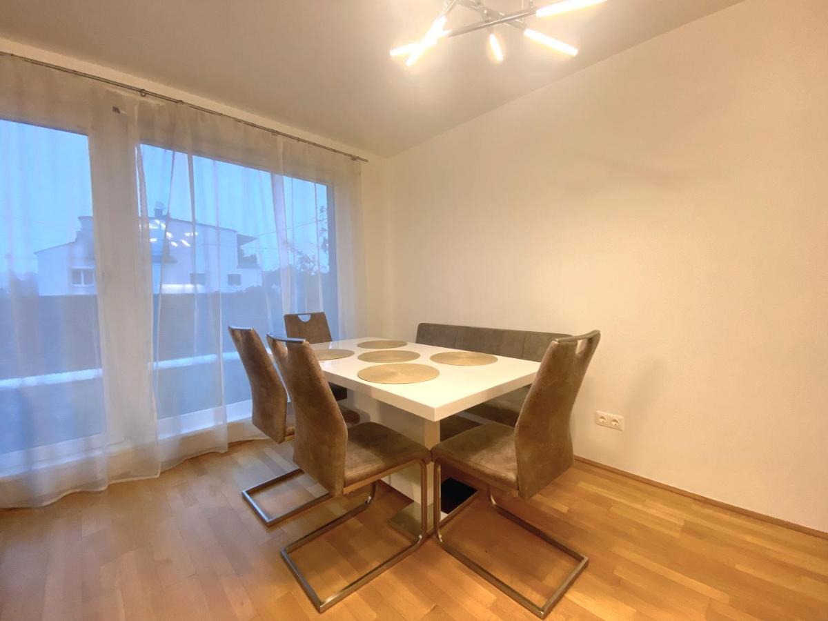 Near Lake Spacious & Furnished Beautiful Apartment 维也纳 外观 照片