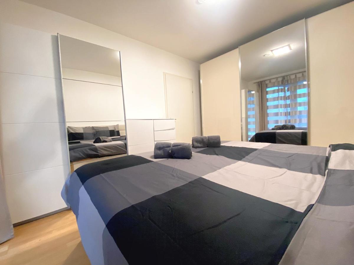 Near Lake Spacious & Furnished Beautiful Apartment 维也纳 外观 照片